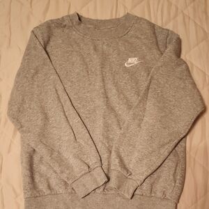 Nike Girls Heather Gray Crewneck Sweater